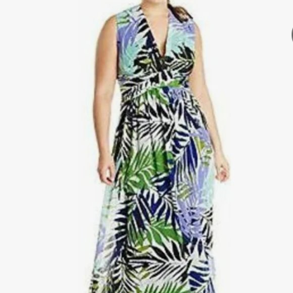 Vince Camuto Maxi in Leaf Print Surplice Deep V-neck Chiffon Dress - Picture 12 of 13